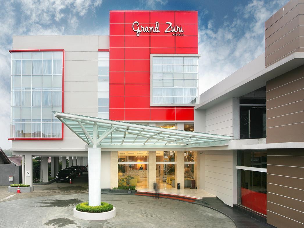 Hotel Grand Zuri Muaraenim Exterior foto